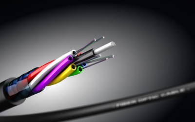 Cabo de Fibra Óptica: O Que É, Como Funciona e Por Que É o Futuro das Conexões?