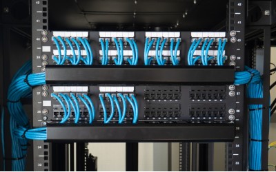 Patch Cord x Patch Panel
